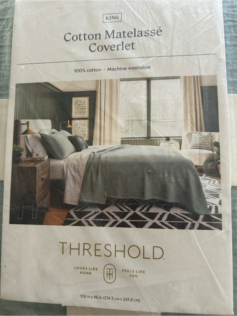 Threshold Cotton Matelassé Coverlet - King, coastal country